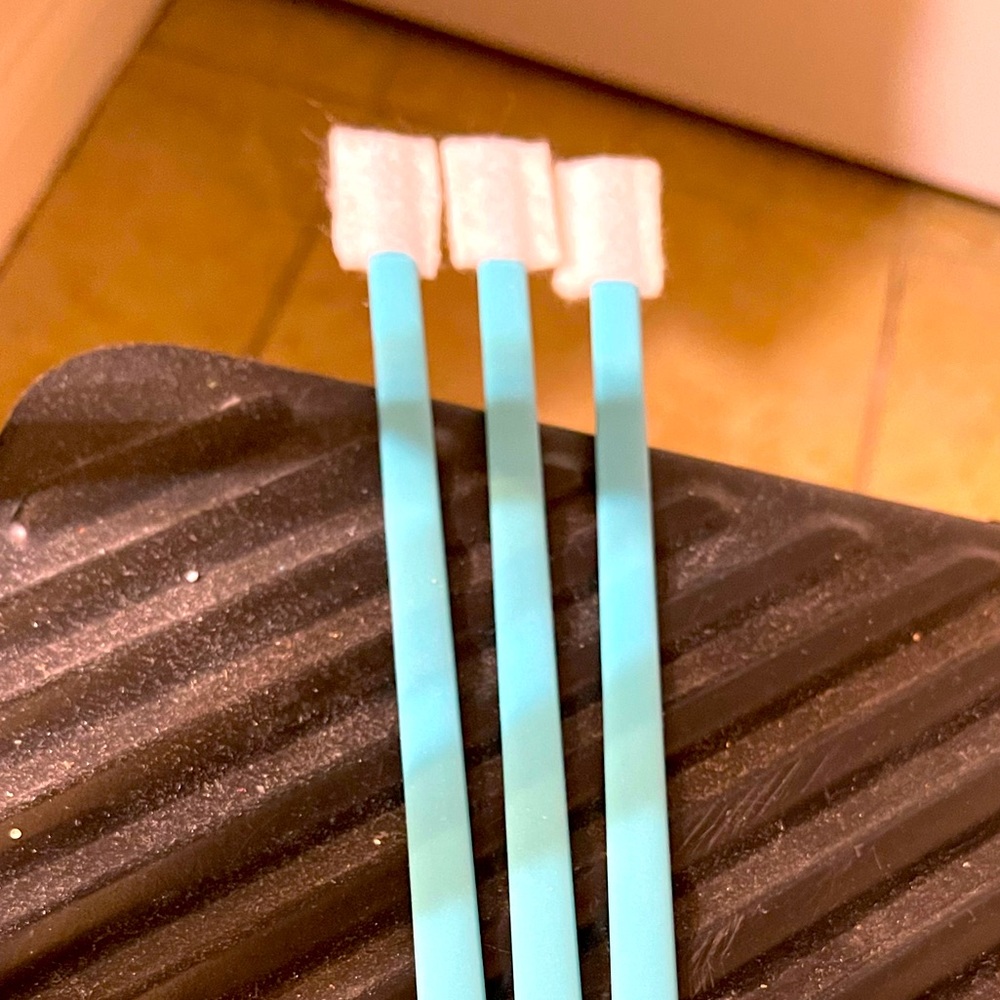 Crevice cleaning rod set of three. Mini.
